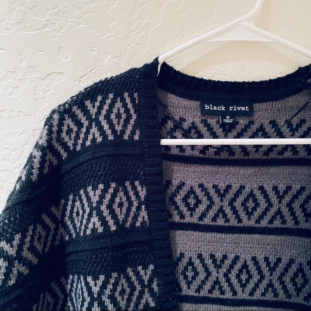 Black Rivet Aztec Poncho - L - Picture 2 of 2